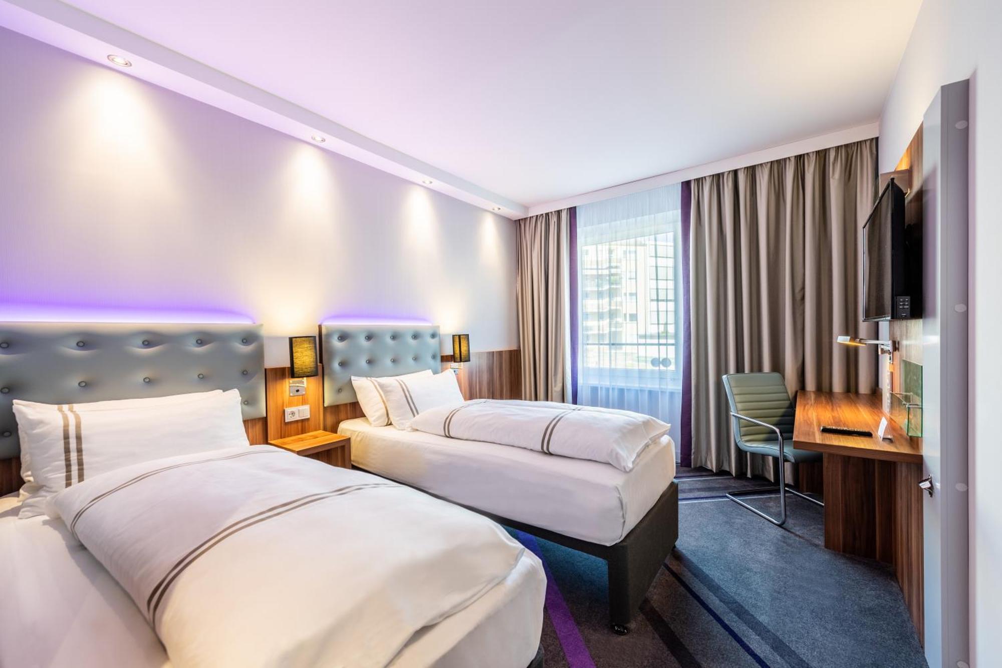 Premier Inn Duesseldorf City Centre Düsseldorf Exterior foto