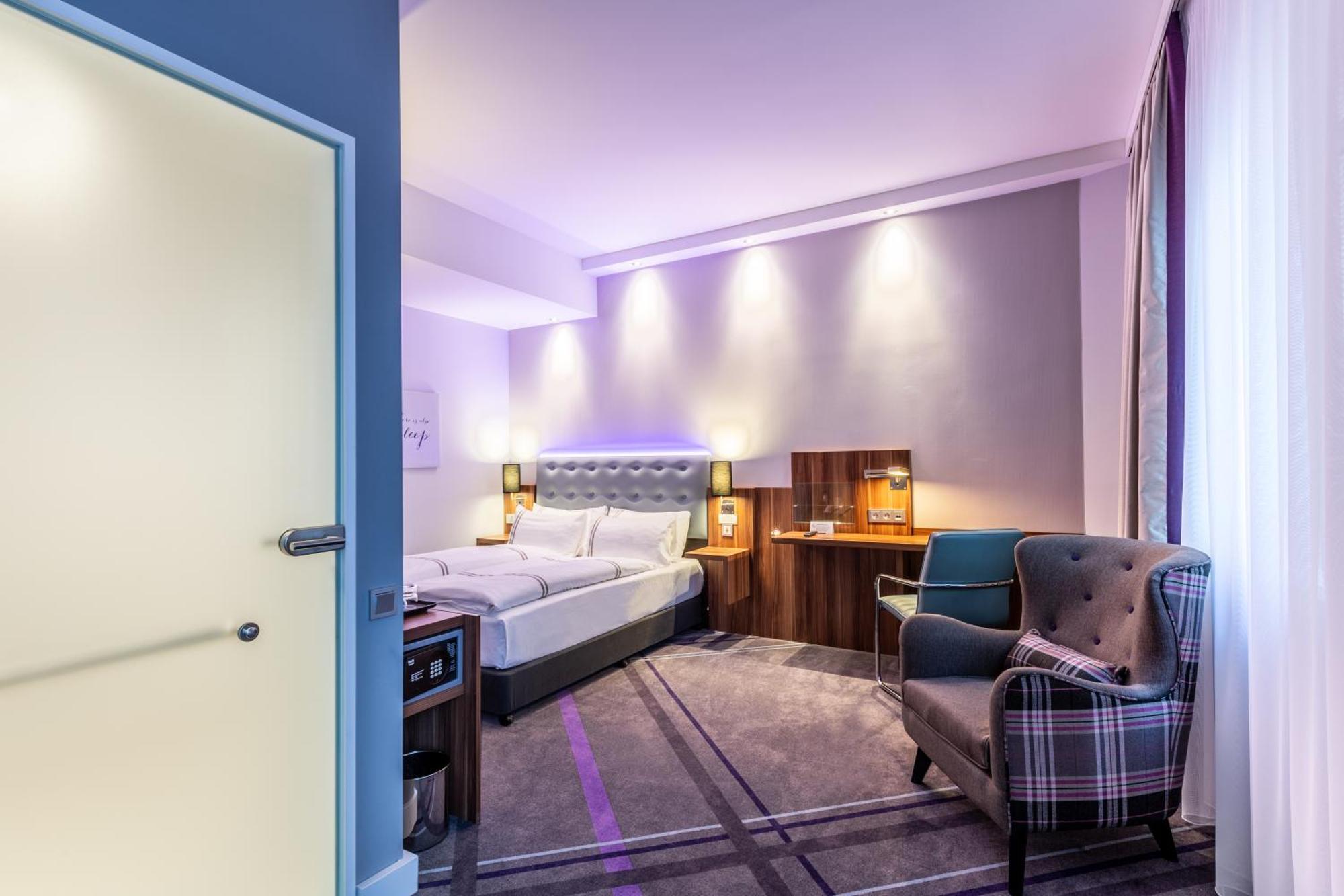 Premier Inn Duesseldorf City Centre Düsseldorf Exterior foto